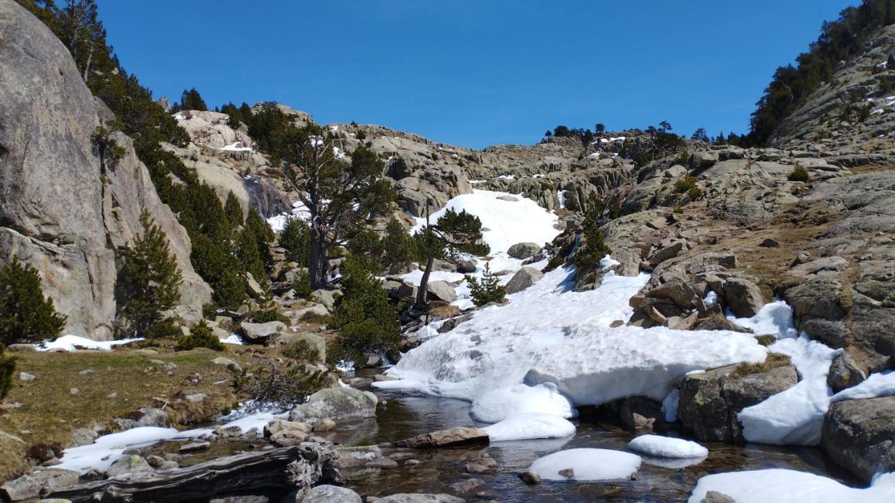 Esqui, Aigueestortes Y Boi-Tauell A Tus Pies En Ebrehogar Pla de l'Ermita Εξωτερικό φωτογραφία