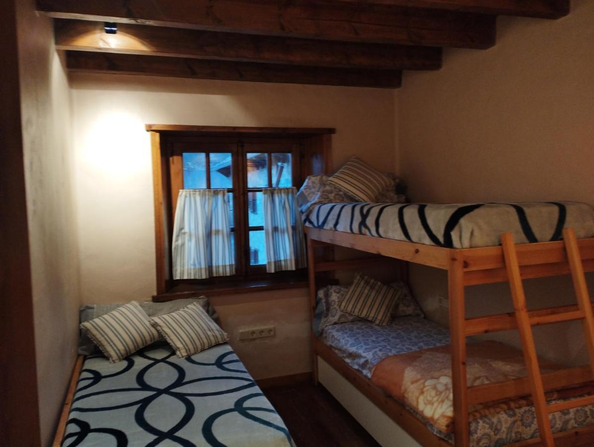 Esqui, Aigueestortes Y Boi-Tauell A Tus Pies En Ebrehogar Pla de l'Ermita Εξωτερικό φωτογραφία