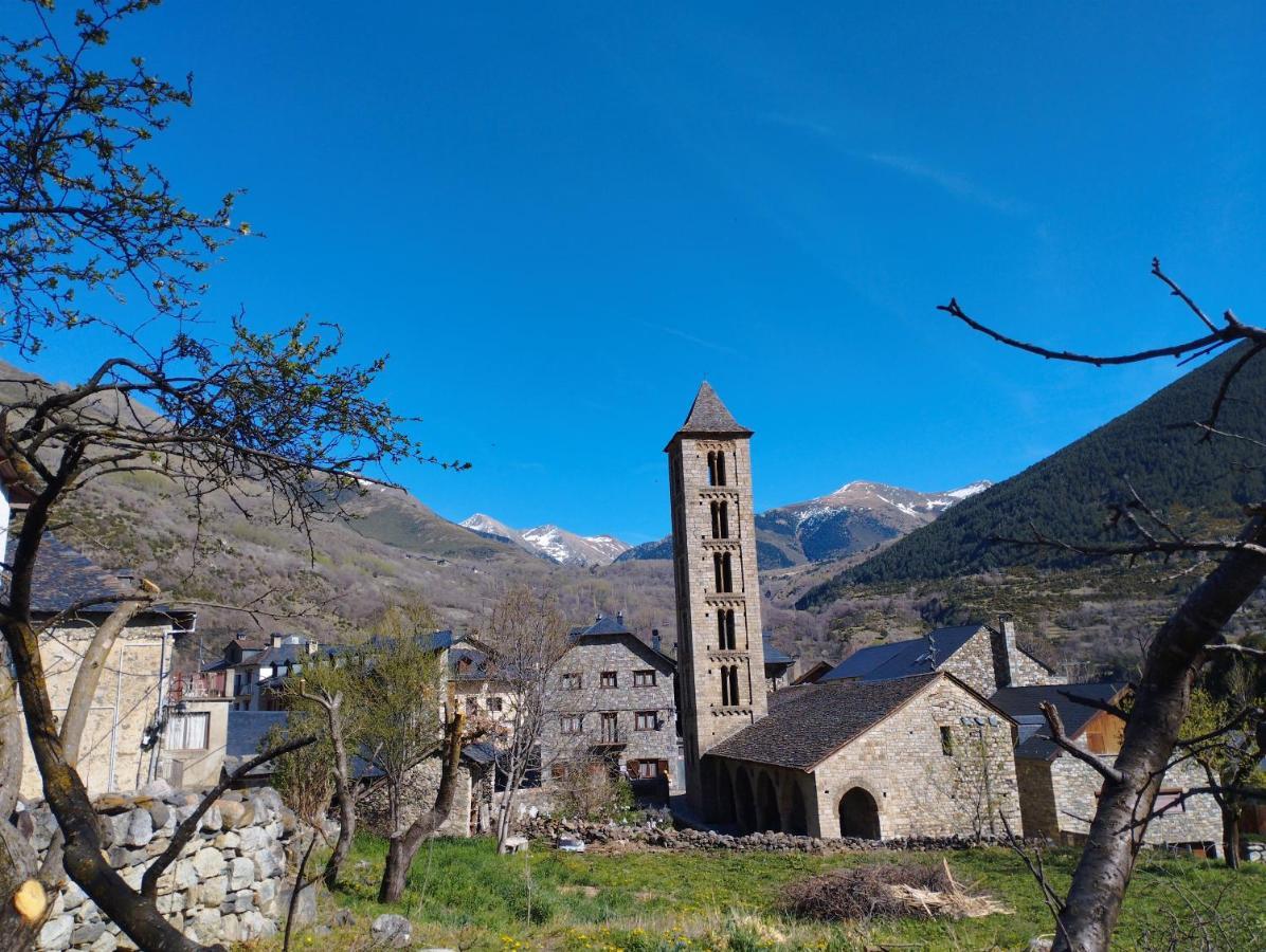Esqui, Aigueestortes Y Boi-Tauell A Tus Pies En Ebrehogar Pla de l'Ermita Εξωτερικό φωτογραφία